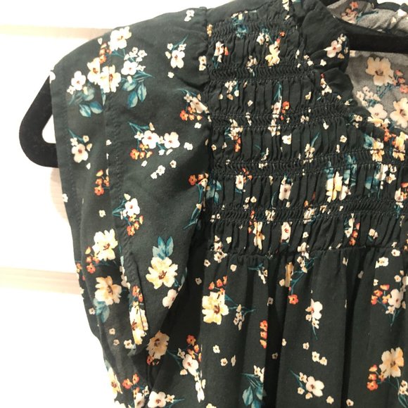 Old Navy Green Floral Peasant Blouse Size Large - Picture 6 of 7